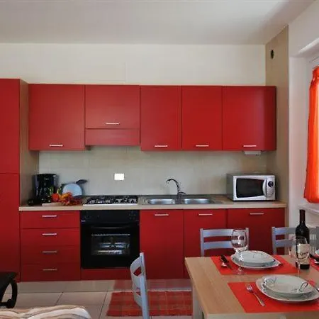 Villa Sleeps 8 Pool Air Con *